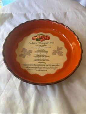 10” Festive Ceramic Pumpkin Pie Dish